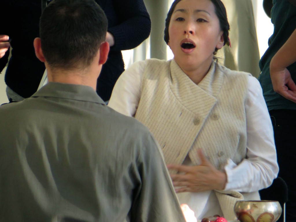 Dohee Lee and guest. Yerba Buena Center for the Arts, 2014. Photo: John Held, Jr.