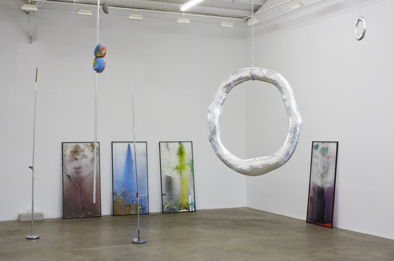 Installation view. Courtesy of Mihai Nicodim Gallery.