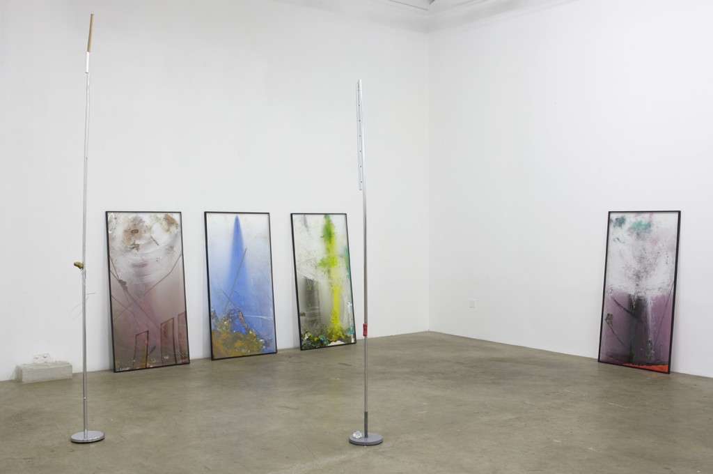 Installation view. Courtesy of Mihai Nicodim Gallery.