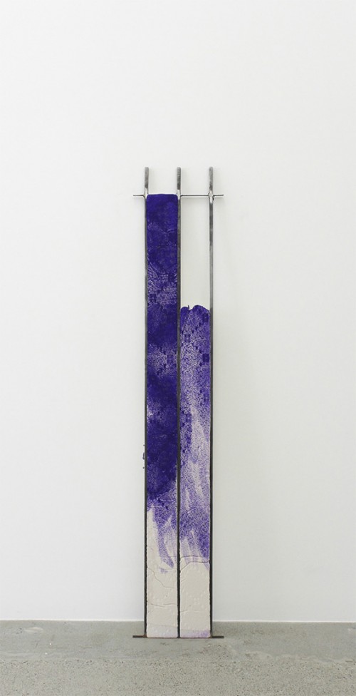 Ruairiadh O'Connell, Untitled, Steel, jesmonite and dye, 71 1/2 x 13 inches, 2014.