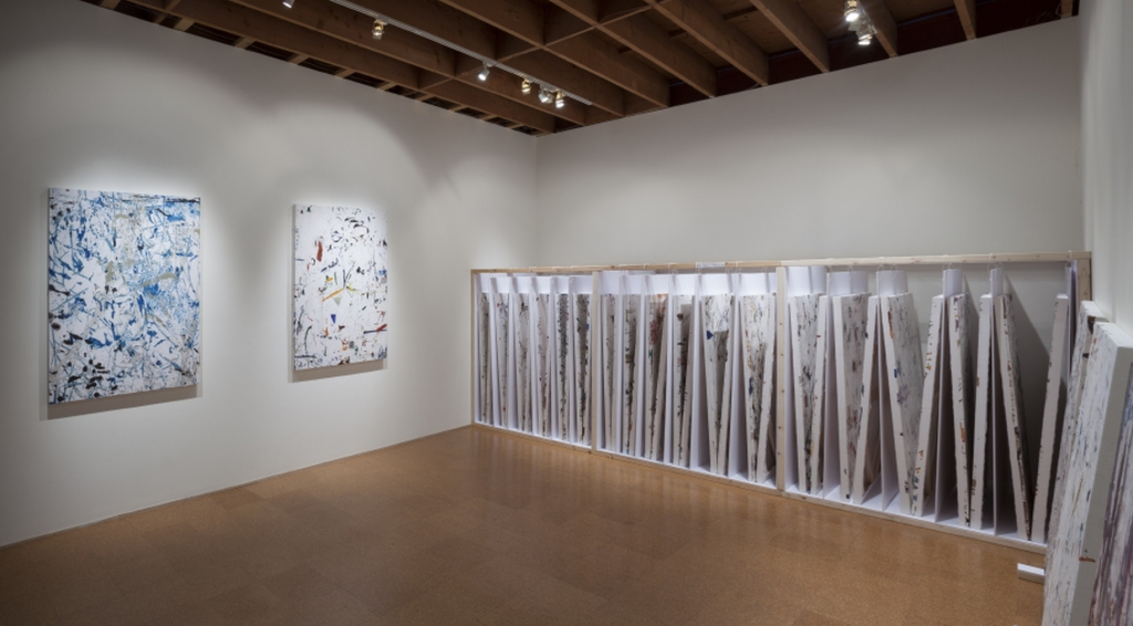 Jonas Lund, "Flip City," 2014, installation view. Courtesy Steve Turner Contemporary.