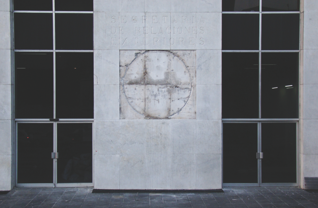 Dismantlement and Reinstallation of the National Coat of Arms, 2008. Intervention. Courtesy of the artists.