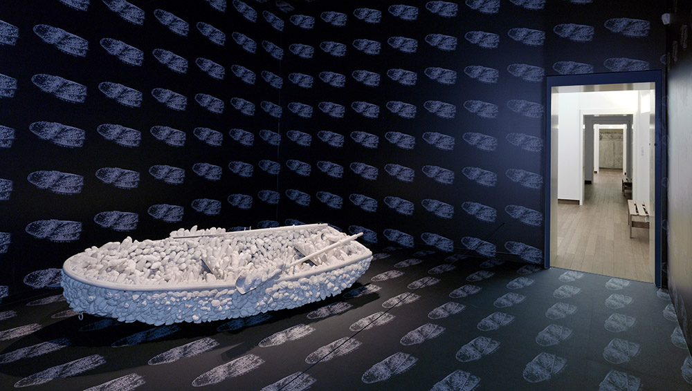Yayoi Kusama, Aggregration: One Thousand Boats Show, 1963. Collection Stedelijk Museum Amsterdam.