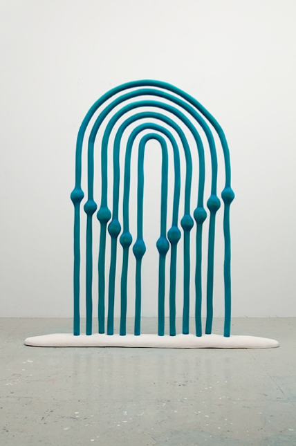 Matthew Ronay, Digestive Gate, 2013. Basswood, dye, shellac-based primer, 190.5 x 182.9 x 20.3 cm. Courtesy of Nils Stærk.