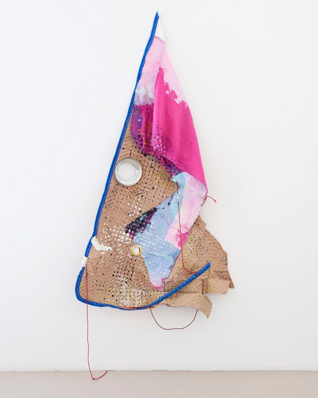 Eric Mack, Avonte, 2015. Acrylic on moving blanket and felt blanket with elastic rope and metal grommets, 81 × 72 × 7 inches. Courtesy of the artist, Company Gallery, and the Studio Museum in Harlem.