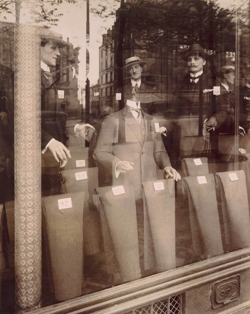 Eugène Atget, Avenue des Gobelins, 1927. Albumen silver print from glass negative, 8 5/8 x 6 13/16 inches. Courtesy of the Internet.