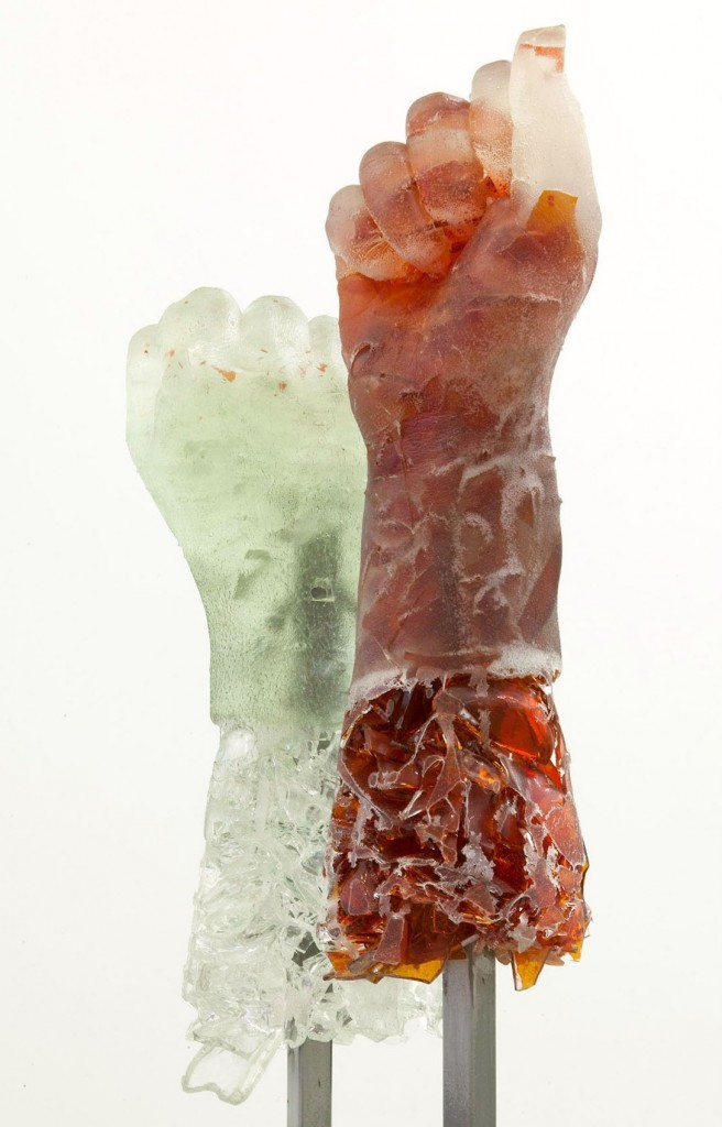 Rachel Owens, Pop’s (White & Orange), 2015. Broken glass cast in resin and steel. Loan, courtesy of Zieher Smith & Horton, New York. Courtesy of the Cantor Arts Center.