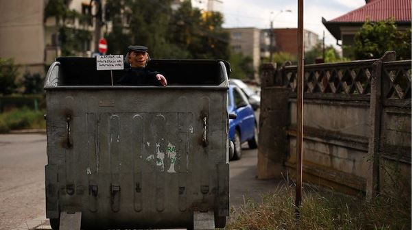 Ciprian Mureșan, I’m Protesting Against Myself, 2011. Video, 31 minutes. Courtesy of Gallery 400.