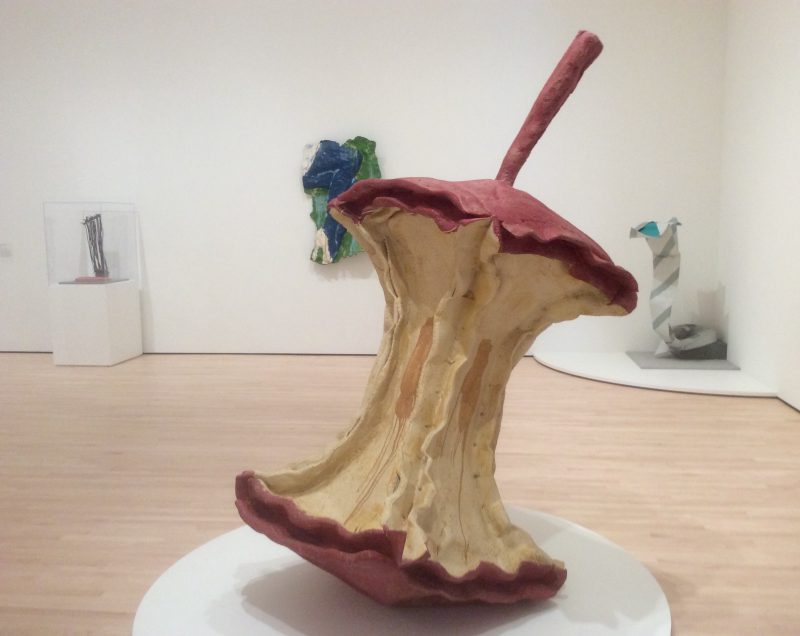 Claes Oldenburg and Coosje van Bruggen, Geometric Apple Core, 1991. Steel, polyurethane, and latex paint. (Photo: John Held, Jr.)