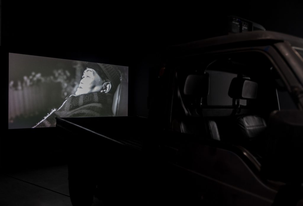 Chen Chieh-Jen, Wind Songs, 2015. Single channel video installation, blue-ray disc, b+w, sound in selected portions, 23 min 17 sec. Courtesy of Taipei Fine Arts Museum.